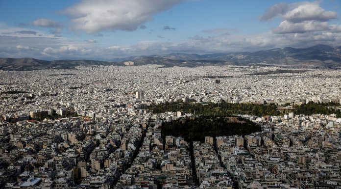 Πρόστιμα έως 100.000 σε διαχειριστές Airbnb από την ΑΑΔΕ – Τι πρέπει να προσέξετε
