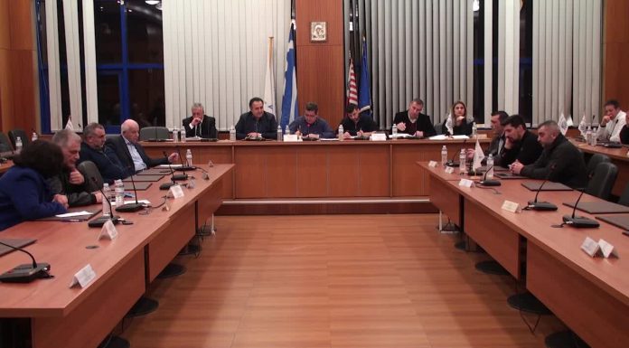 Ένταση και διαξιφισμοί στο δημοτικό συμβούλιο Αχαρνών στις 28-1-2019