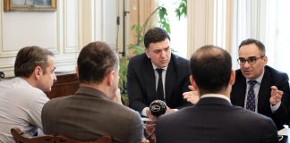 Κυβέρνηση: Έτοιμοι για λουκέτο σε σχολεία, θέατρα, γήπεδα και Μέσα Μεταφοράς αν χρειαστεί