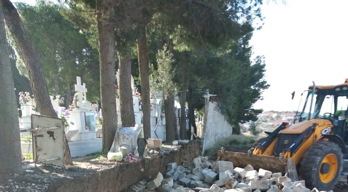 Νεκροταφείο Αχαρνών: Με ταχείς ρυθμούς προχωρούν οι εργασίες αποκατάστασης