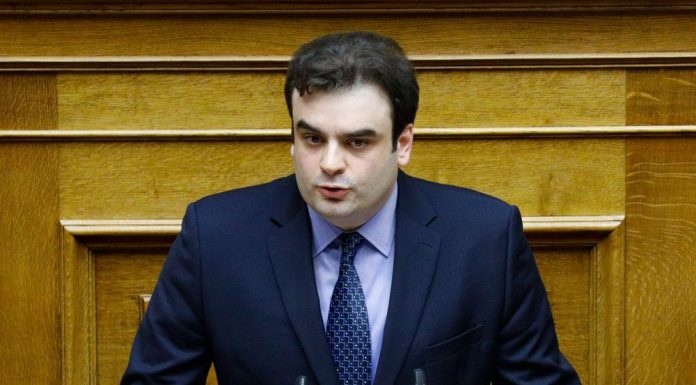 Πιερρακάκης: Έρχεται το ψηφιακό ραντεβού με τα ΚΕΠ και το σύστημα για τα άυλα παραπεμπτικά