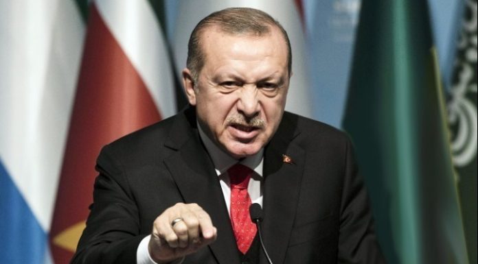 Ο Ερντογάν στοχοποιεί το Καστελόριζο και διατάσσει: ”Αν υπάρξει κίνηση πράξτε τα προβλεπόμενα”
