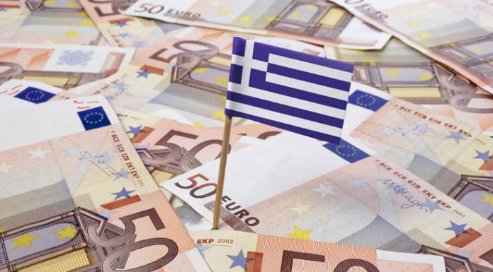 Περισσότεροι φόροι για νοικοκυριά και επιχειρήσεις το 2021