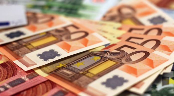 Επιδόματα 800 ευρώ, δώρο Χριστουγέννων, έκτακτο επίδομα και άδειες εργαζομένων – Δείτε αναλυτικά