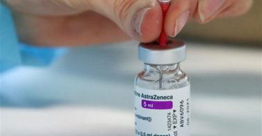 kabanaki-apo-ton-evropaiko-organismo-farmakon-syndesi-metaxy-tou-emvoliou-tis-astrazeneca-kai-ton-thromvoseon
