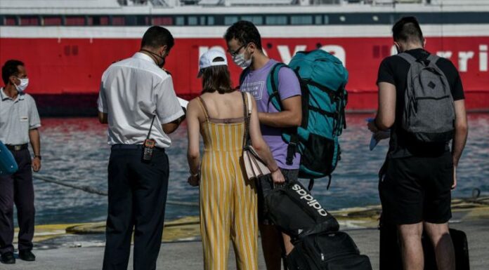Νέα απόφαση για την μετακίνηση σε νησιά – Σε ποιες περιπτώσεις θα γίνεται δεκτό και το self test