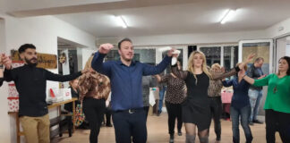 Γιορτινή βραδιά των μέλη του κέντρου διάδοσης παραδοσιακών χορών “Χορού Ενθύμησις” Χορού Ενθύμησις