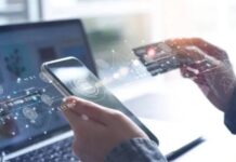 Live Shopping: Ποια είναι η νέα τάση που «σαρώνει» την αγορά live shopping focus