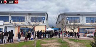 Με κέφι και παράδοση αλλά και με πολύ φαγητό μουσική τραγούδι και χορό γιόρτασαν οι Αχαρνές την Καθαρά Δευτέρα Καθαρά Δευτέρα Αχαρνές